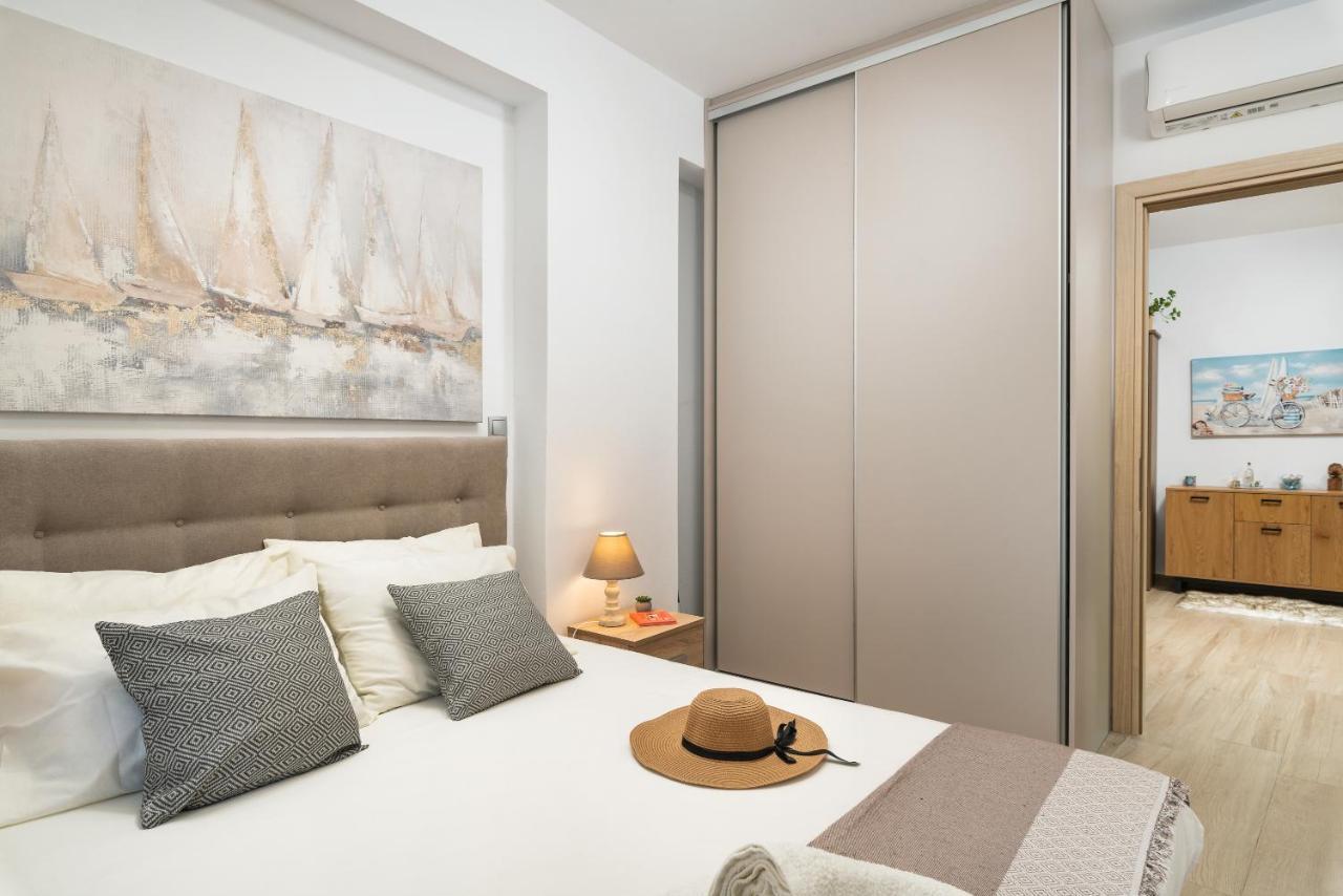 Appartamento Modernpastel - Near Old Port With Parking